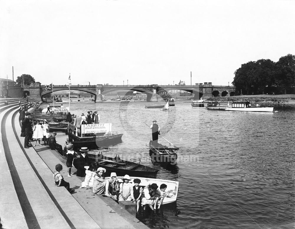 Leisure boats at the Victoria Embankments of the River Trent, Trent Bridge