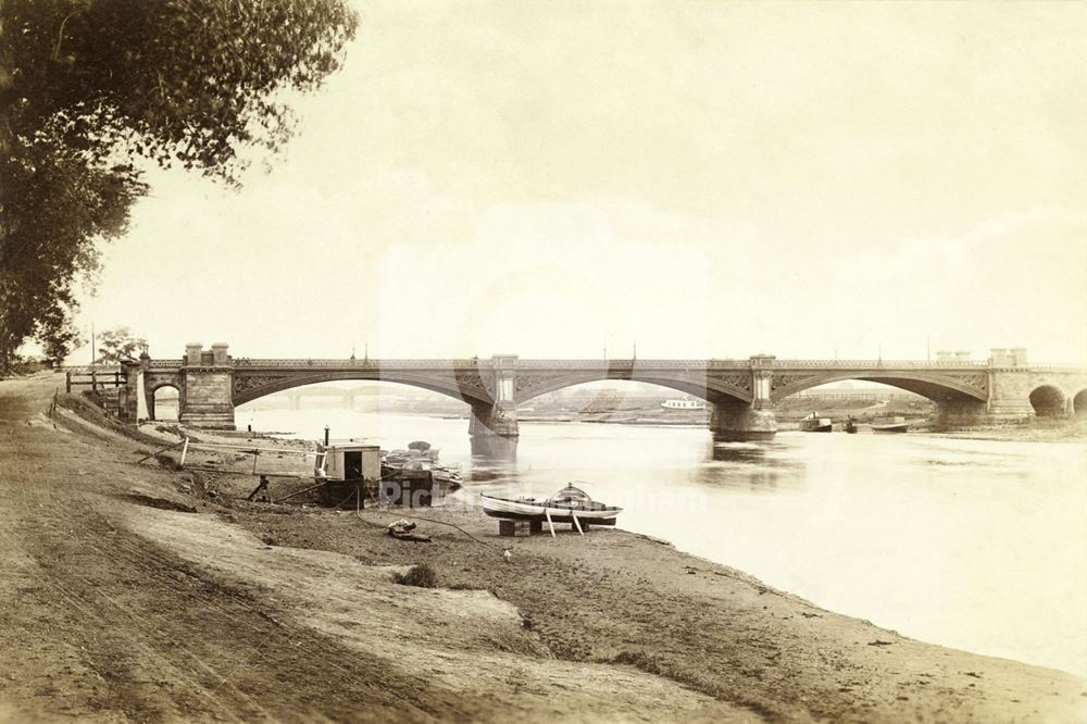 Trent Bridge (before construction of the Victoria Embankment), c 1880