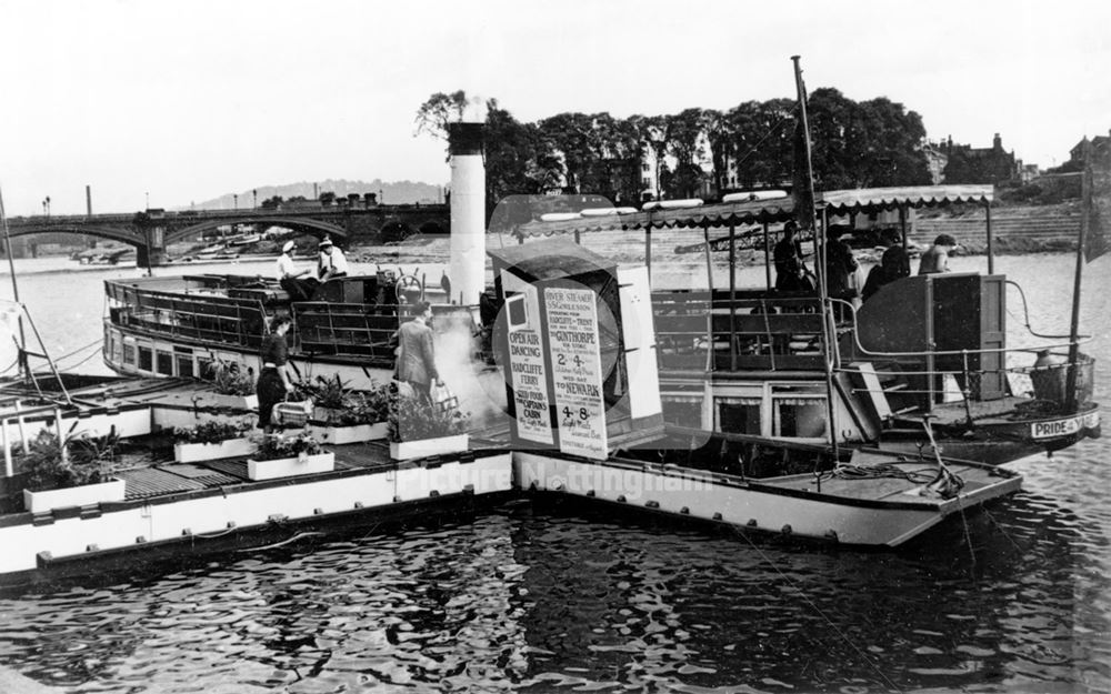 'Pride of the Yare' pleasure boat on the River Trent, Victoria Embankment