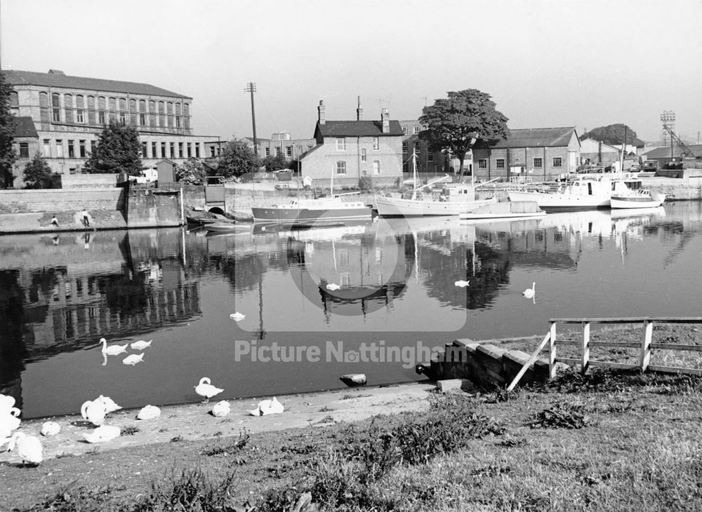 River Trent and Nottingham Canal Junction, Trent Bridge