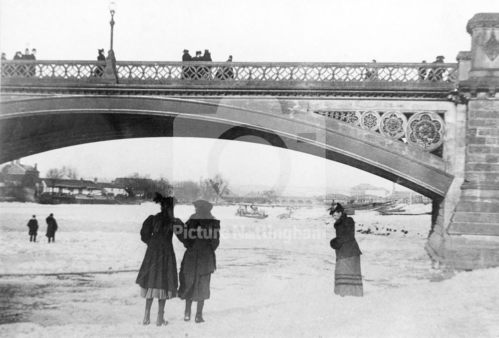 The River Trent frozen at Trent Bridge