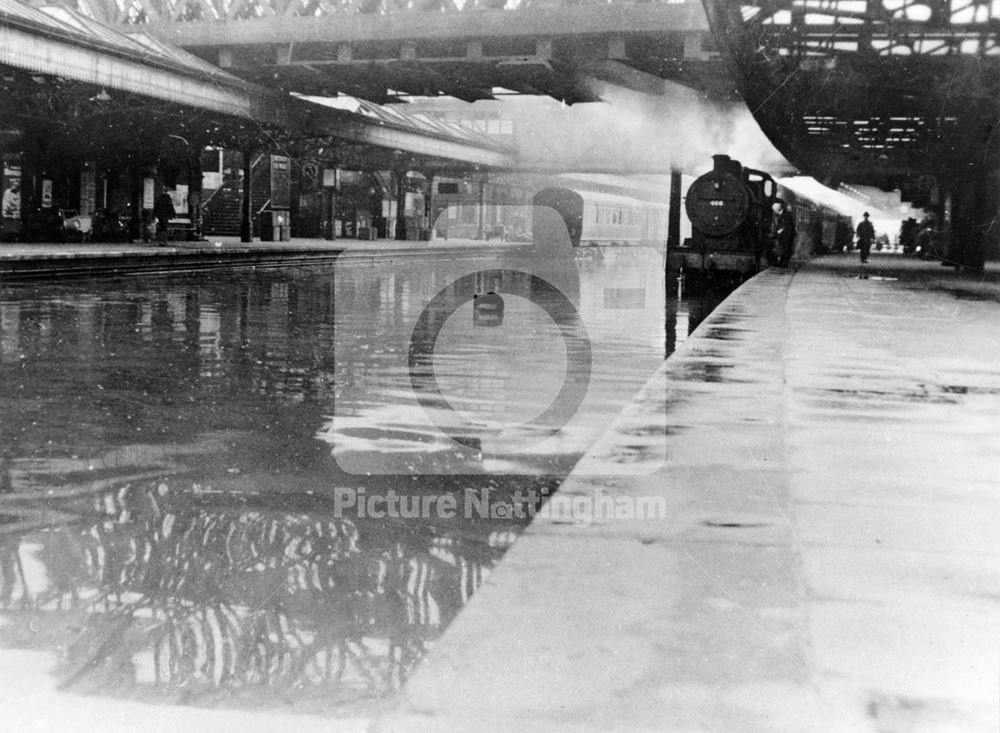 Floods on the LMS railway line Nottingham Midland Railway Station