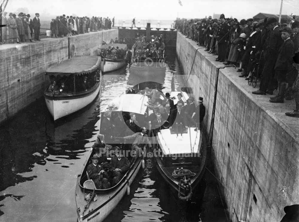 Opening of Gunthorpe lock