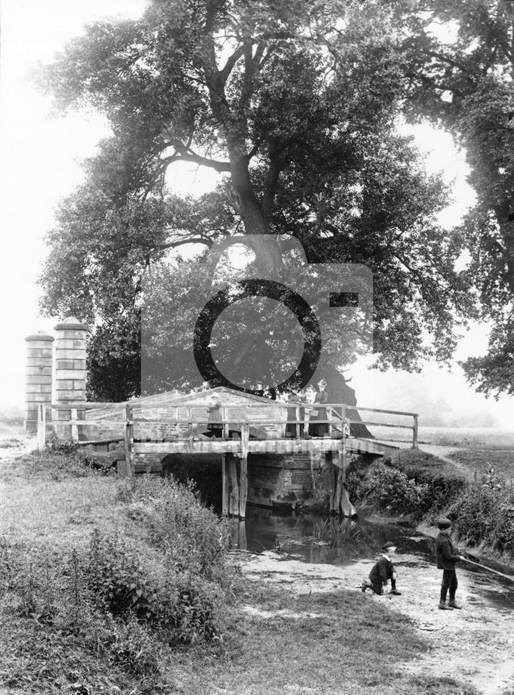 Bridge over Fairham Brook, Wilford