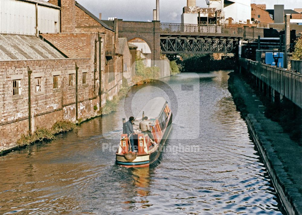 Narrow boat, Nottingham Canal