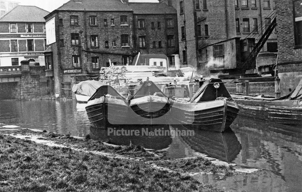 Nottingham Canal at Wilford street