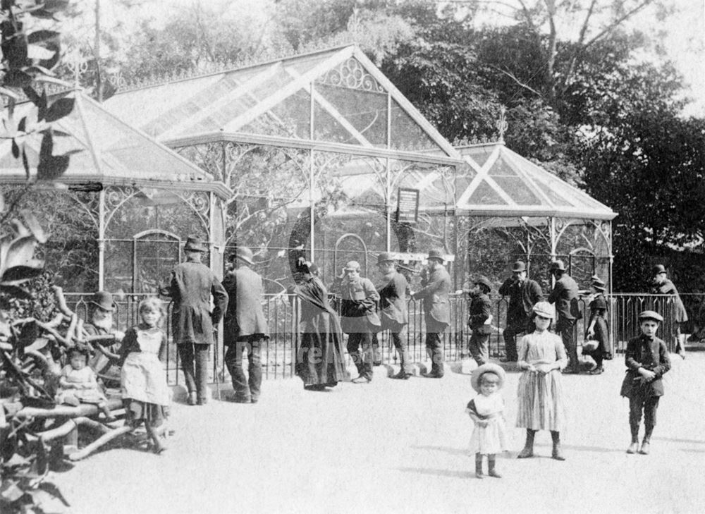 Aviaries - Nottingham Arboretum