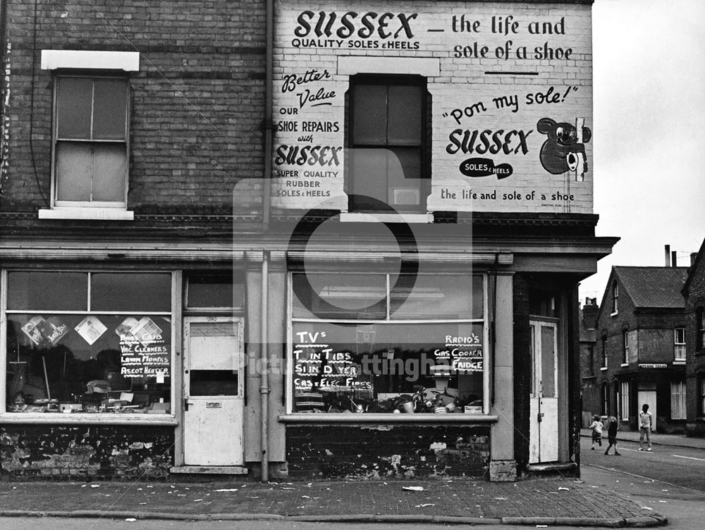 Shops at the junction of Wilford Road and Essex Street