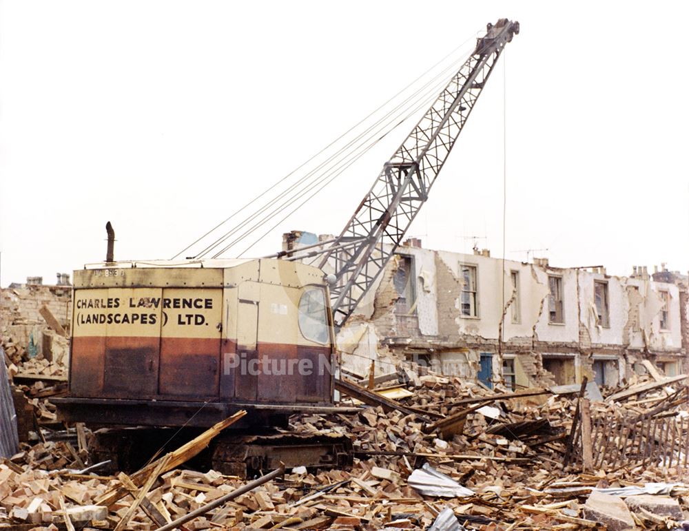 Demolition of the Crescent Inn