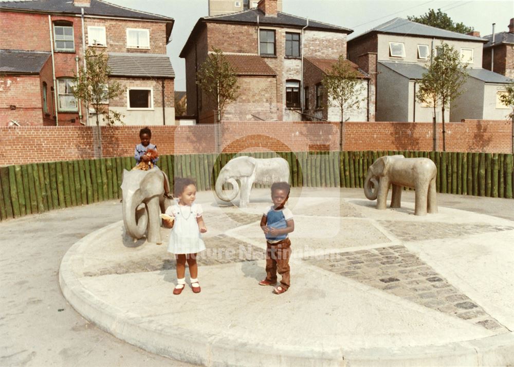 Maples Street Playplot, Maples Street, Hyson Green