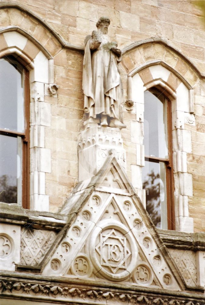 Malvern House, Mapperley Road -detail