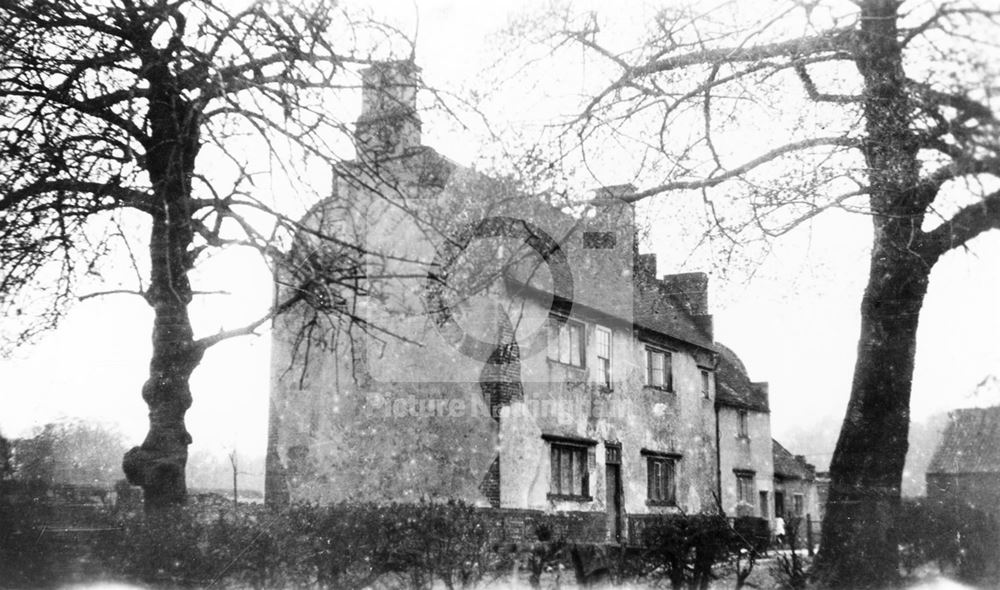 Jacobean Farm, Underwood