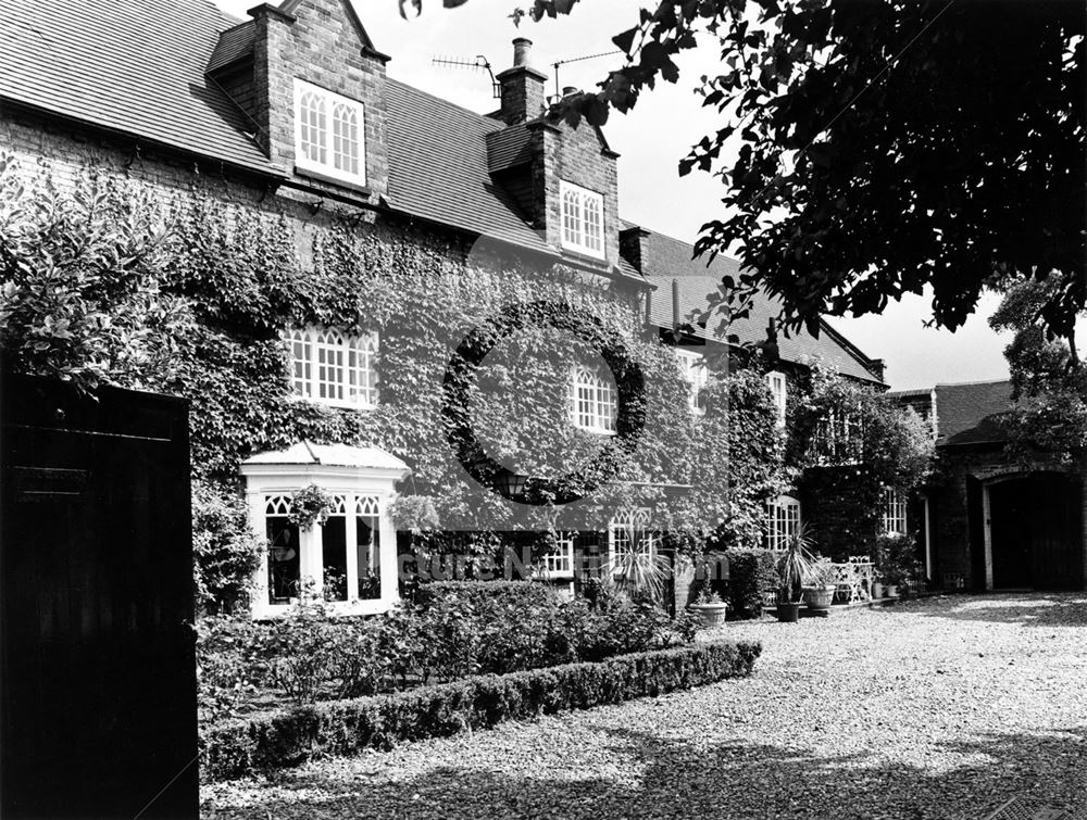 Old Manor House, 3, Gregory Street