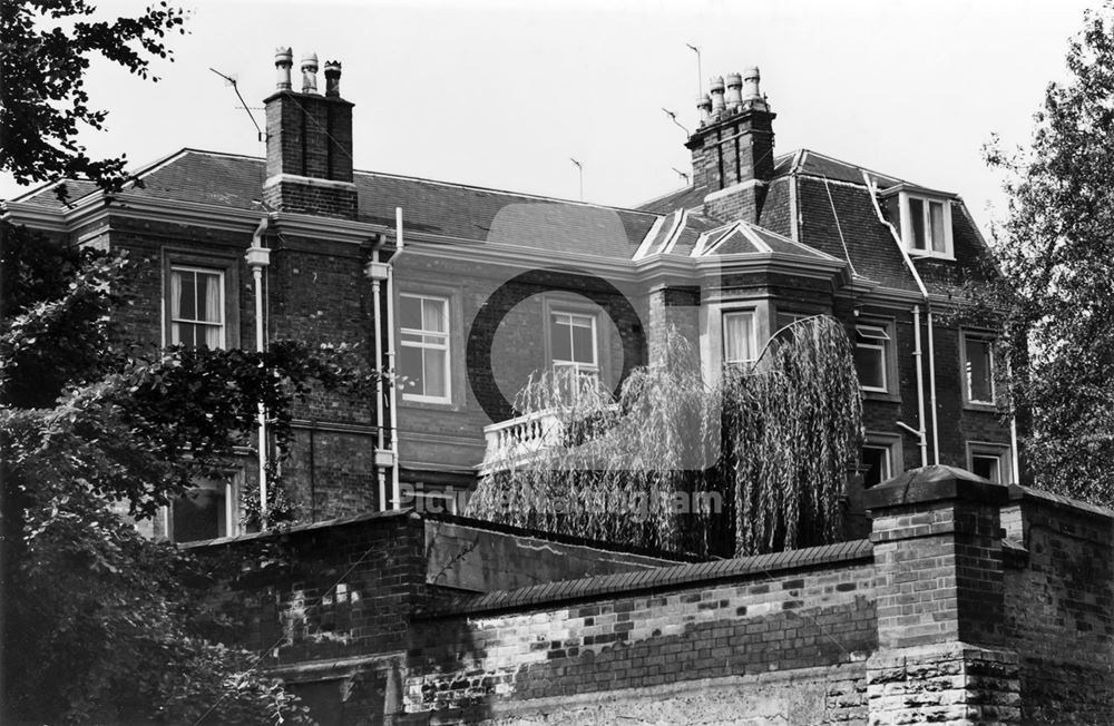 7, North Road -gable