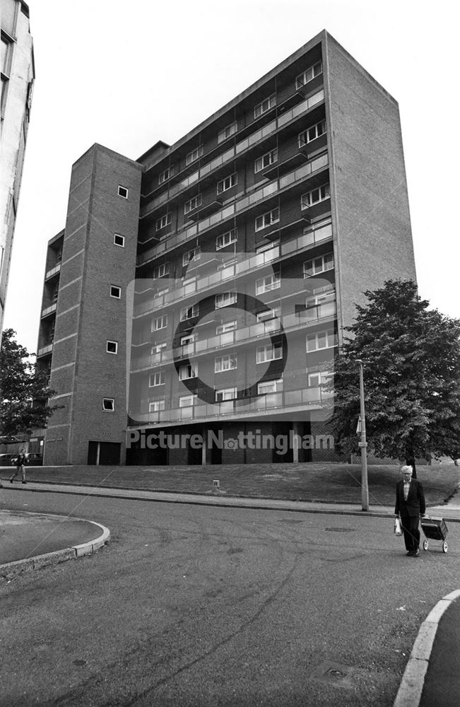 High hurst Court - Radford Flats