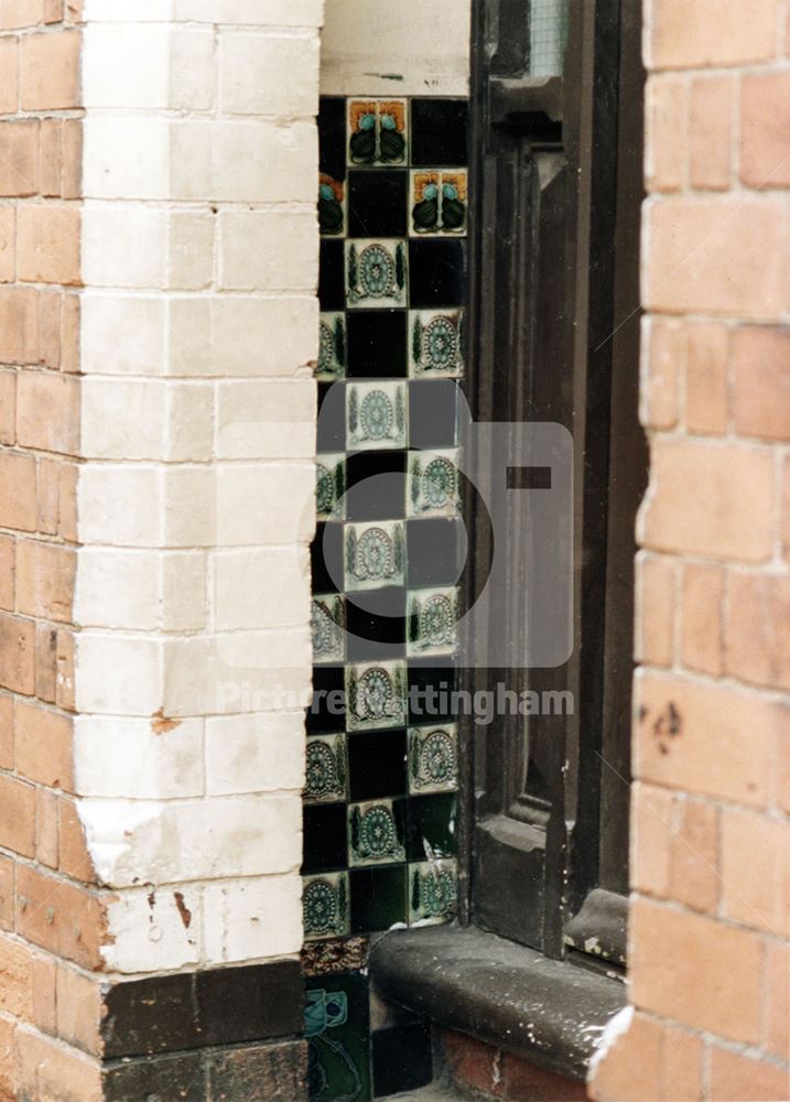 Tiled porch, 86, St Stephen's Road