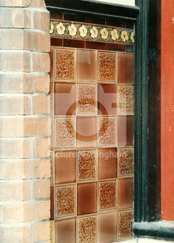 Tiled porch, 106, St Stephen's Road