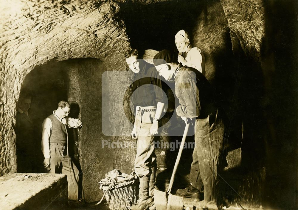 Caves and well under 58 Castle Gate being excavated by members of the Thoroton Society