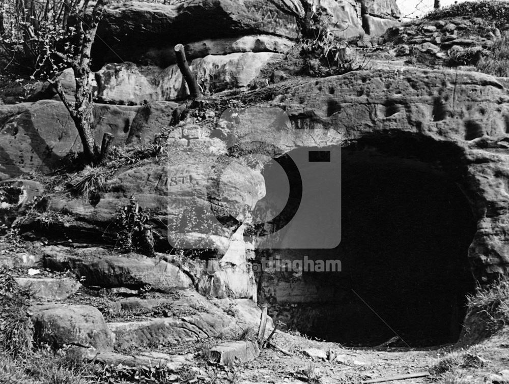 Cave, Tunnel Road