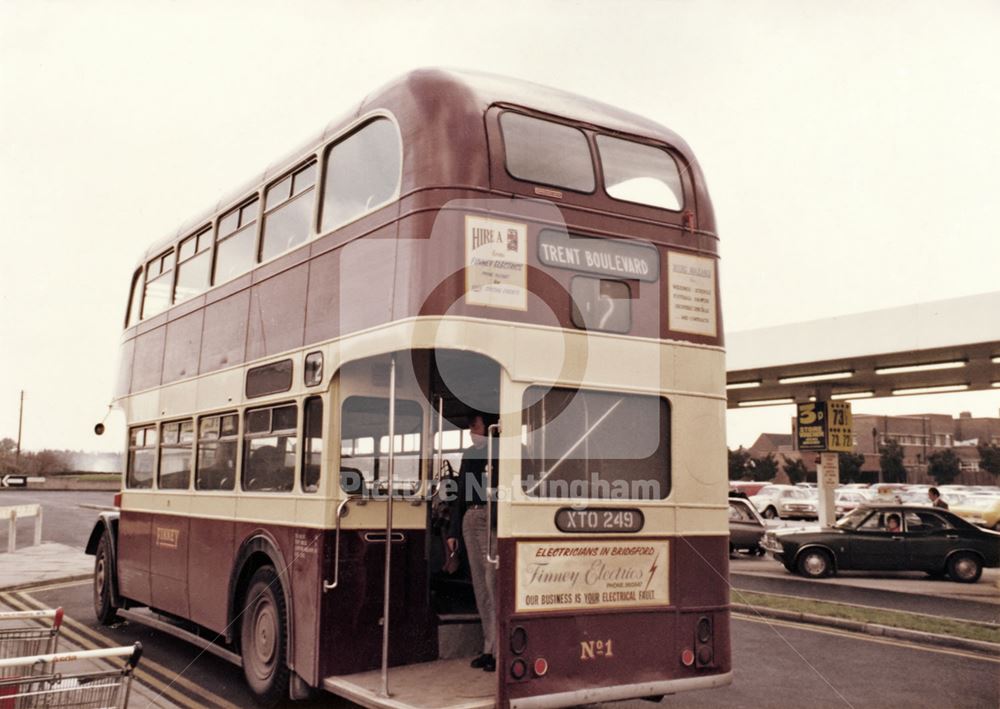 Finney bus, Loughborough Road