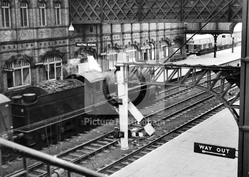 Victoria Railway Station - steam locomotive and platforms