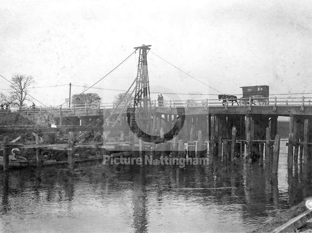 Great Central Railway construction - temporary bridge over the River Trent at Wilford