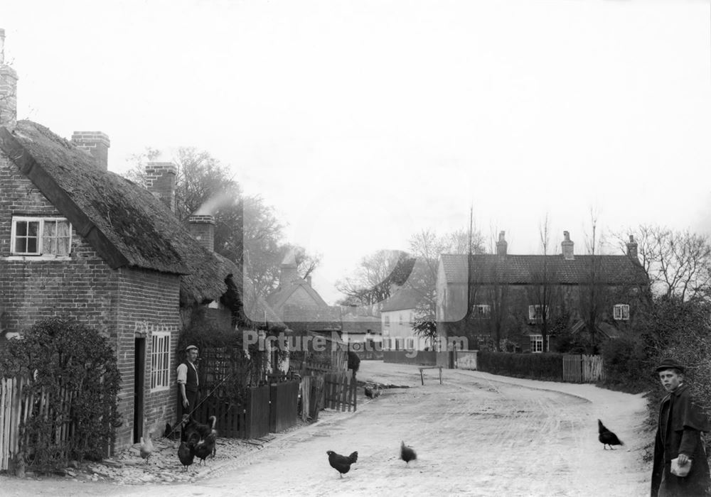 Main Road, Wilford