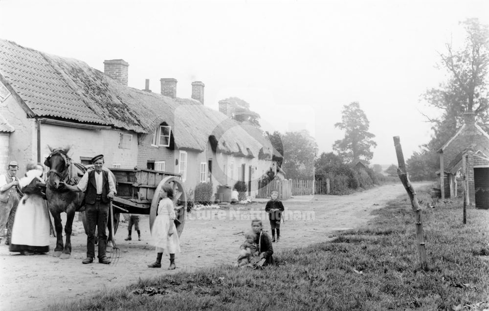 Main Road, Wilford