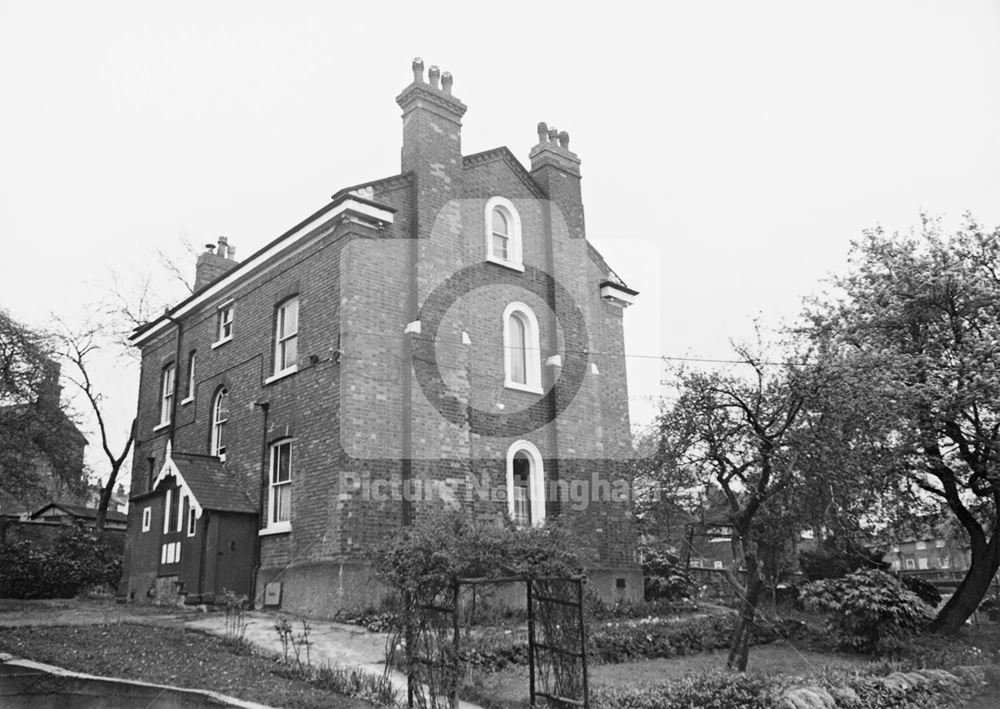 Thorneywood House, Carlton Road