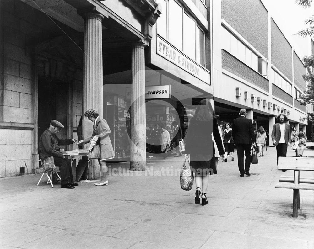 Newspaper seller, Long Row