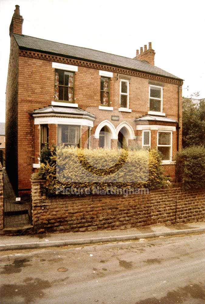 11A and 13A, Sneinton Hollows, Sneinton