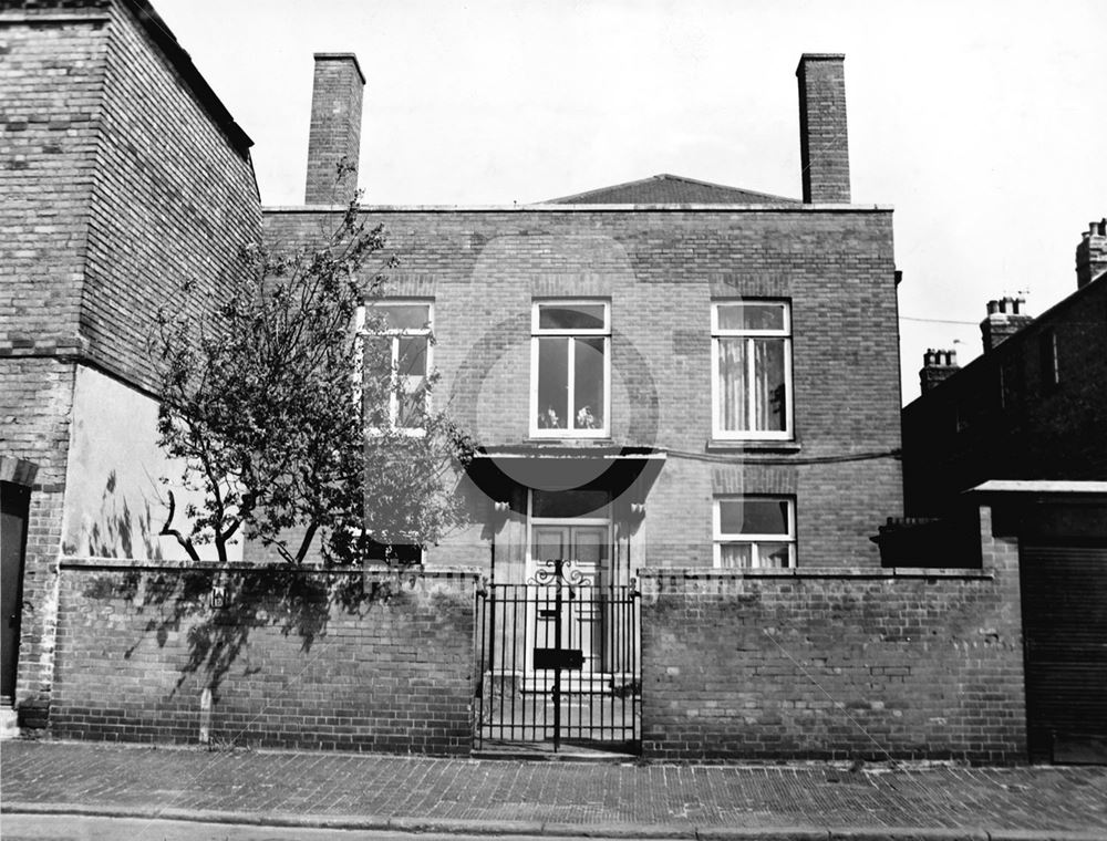 St George's Vicarage, Launder Street