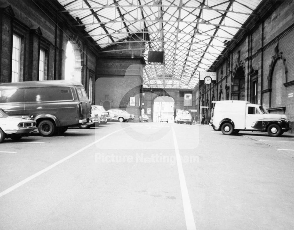 Midland Station forecourt