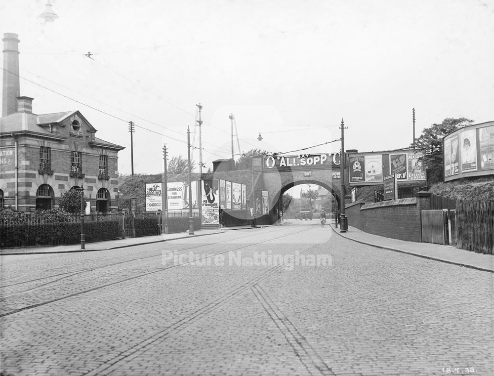 Railway bridge, Highbury Road