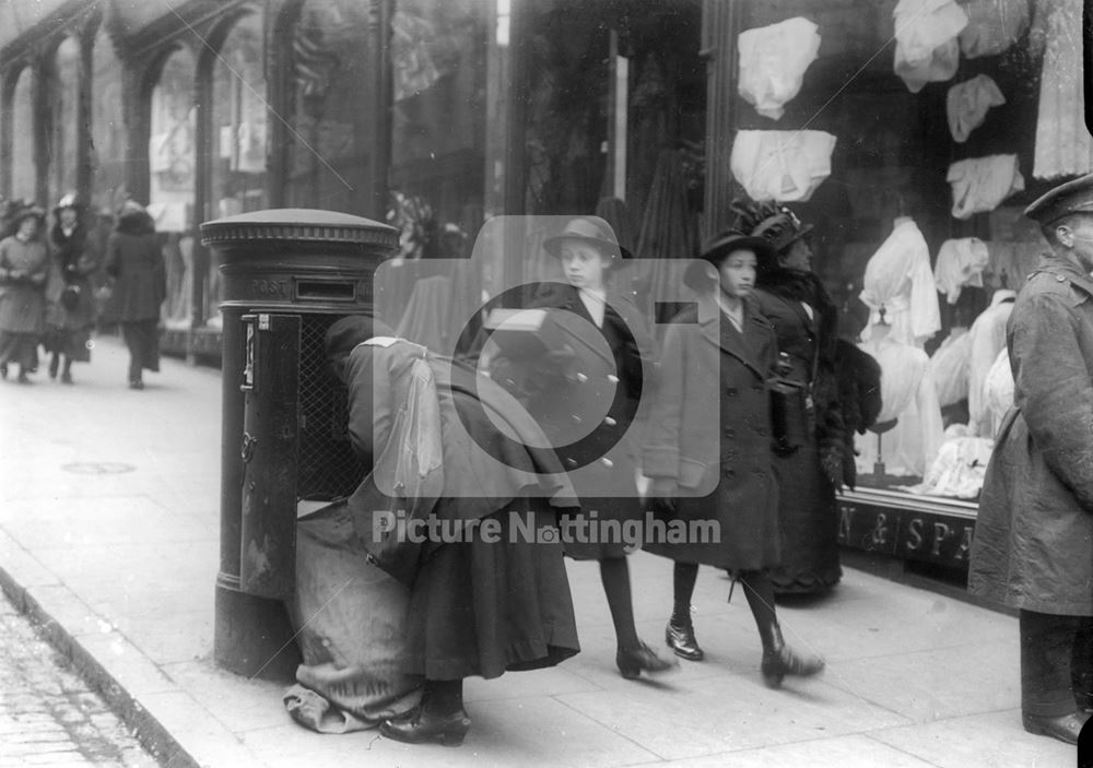 Postwoman, Market Street