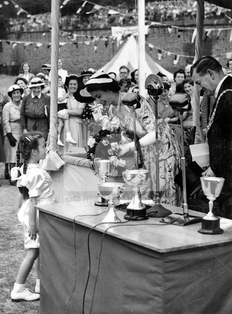 Royal visit of Princess Elizabeth and the Duke of Edinburgh to Nottingham