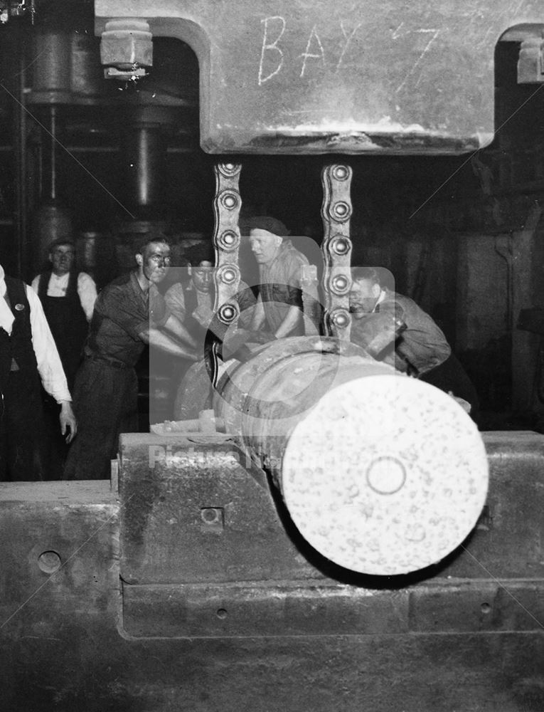 Forging a 4.5 howitzer in a Midland Ordnance Factory