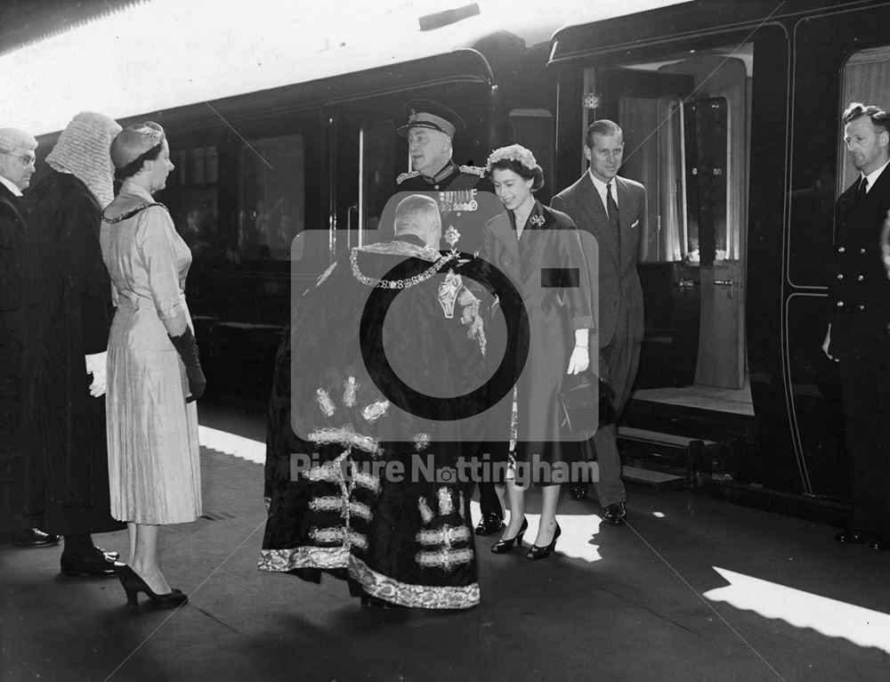 Royal visit, Midland Railway Station, 1955