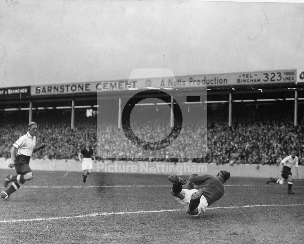 Nottingham Forest Football Club, Pavilion Road, West Bridgford 1937