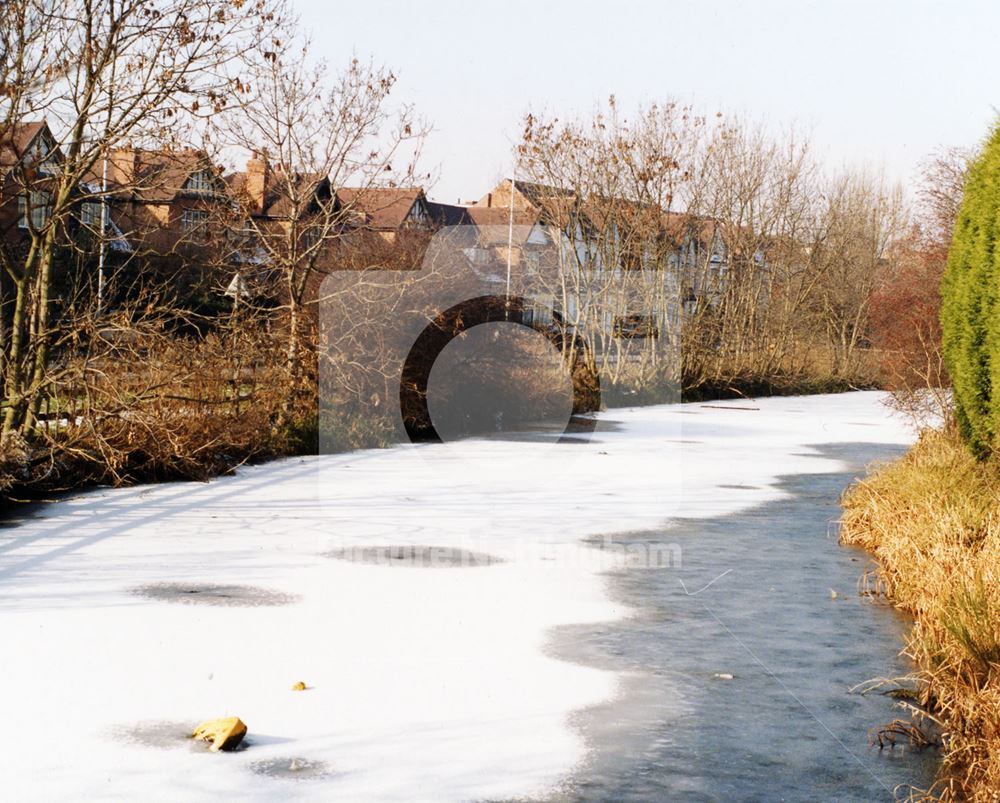 The Canal at West Bridgford: Looking North from the former Bridgeford swing bridge (no 3)