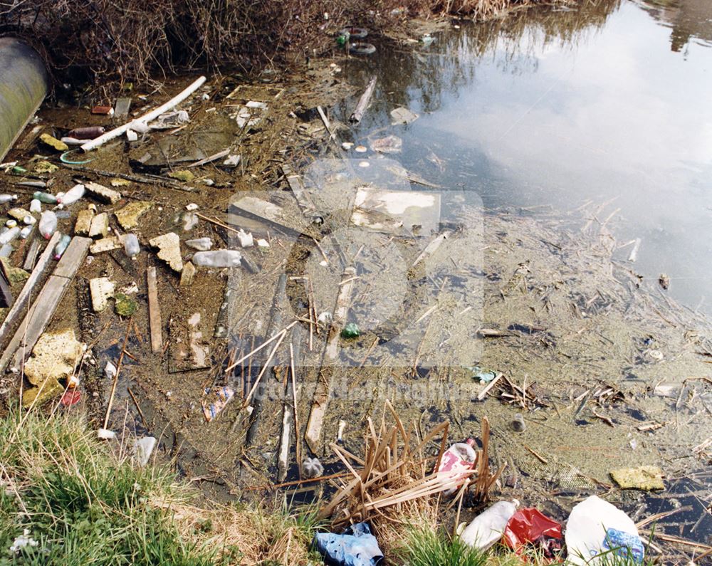 Debris in the Canal adjacent to Gamston Bridge (no4)