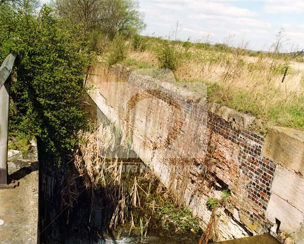 Hollygate Lock (no7) - Looking SW