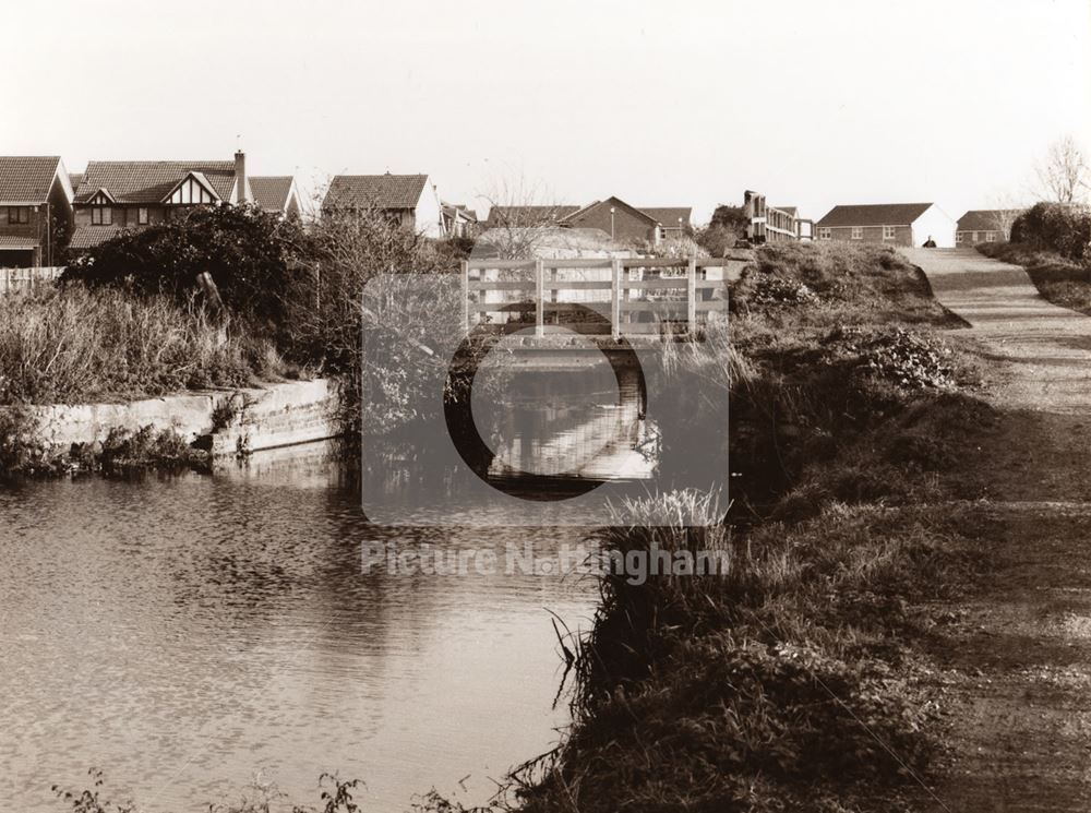 Elnor's of Minor's Swing Bridge (no6) - Looking East : replaced by Low Concrete Bridge