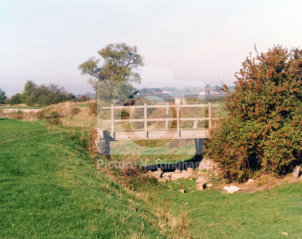 Grantham Canal, Notts, 1995