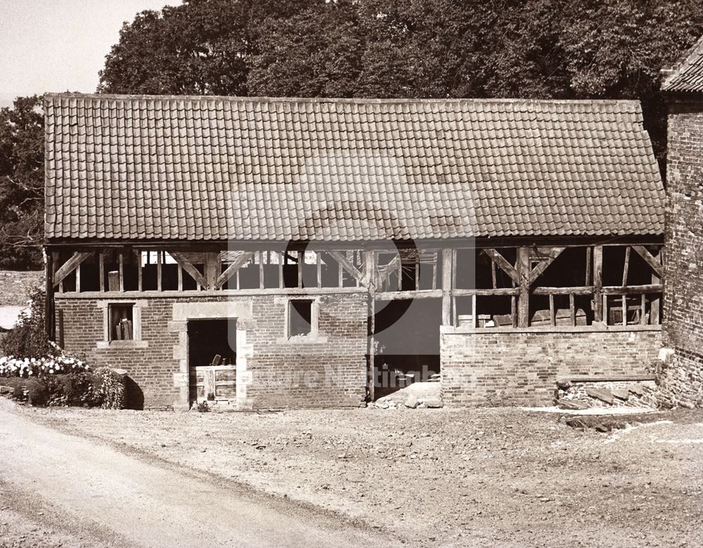 Tithe Barn, off Bridgford Road, Kneeton, 1973