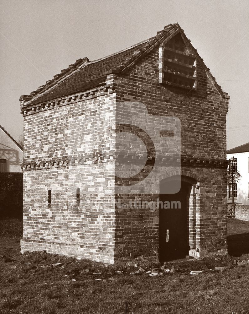 Dovecote, Epperstone, 1975