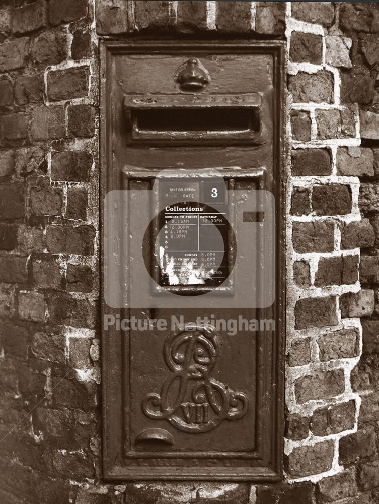 Edward VII Wall letter box