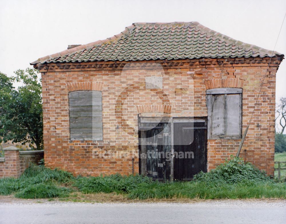 Derelict House, Holme Lane, Egmanton, 1979