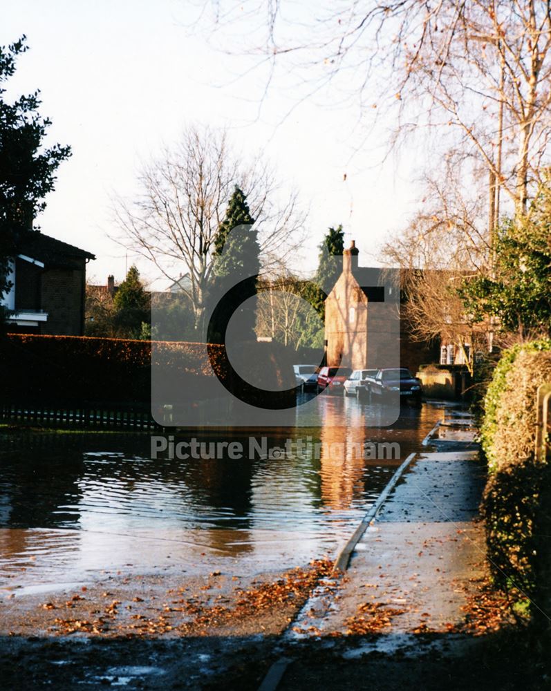 Floods in Lowdham, Ton Lane, Lowdham, 1999