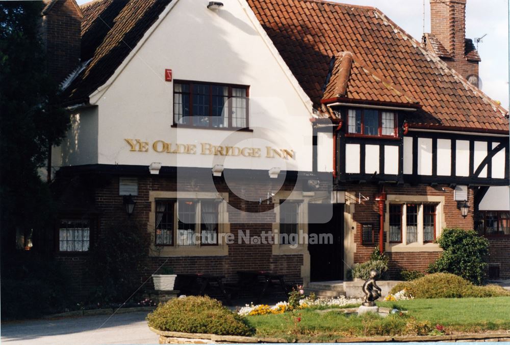 Ye Olde Bridge Inn, Nottingham Road, Oxton, 1997